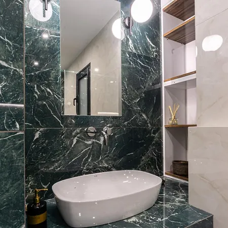 Polis Luxury 4 Apartment *