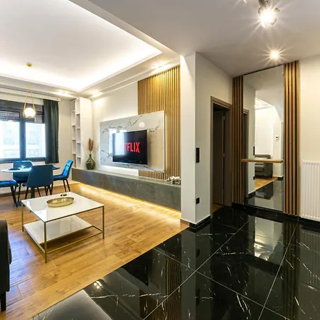 Polis Luxury 4 Athens